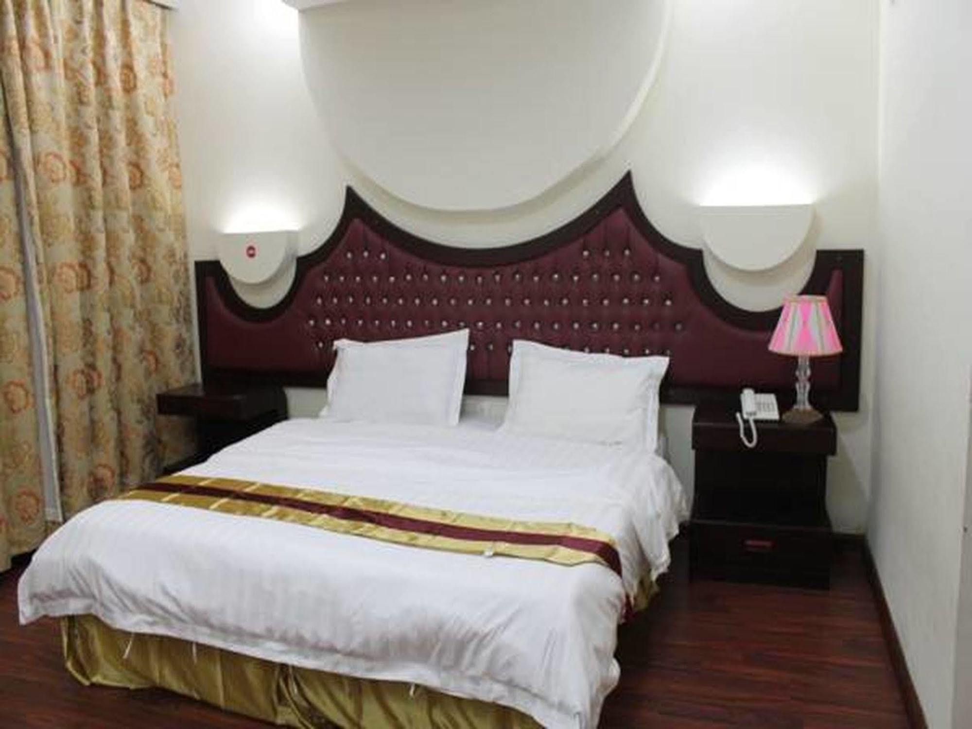 Kenanah Jeddah Hotel Eksteriør billede