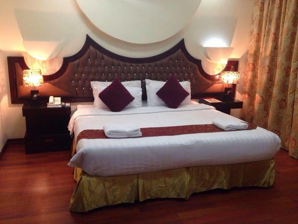 Kenanah Jeddah Hotel Eksteriør billede